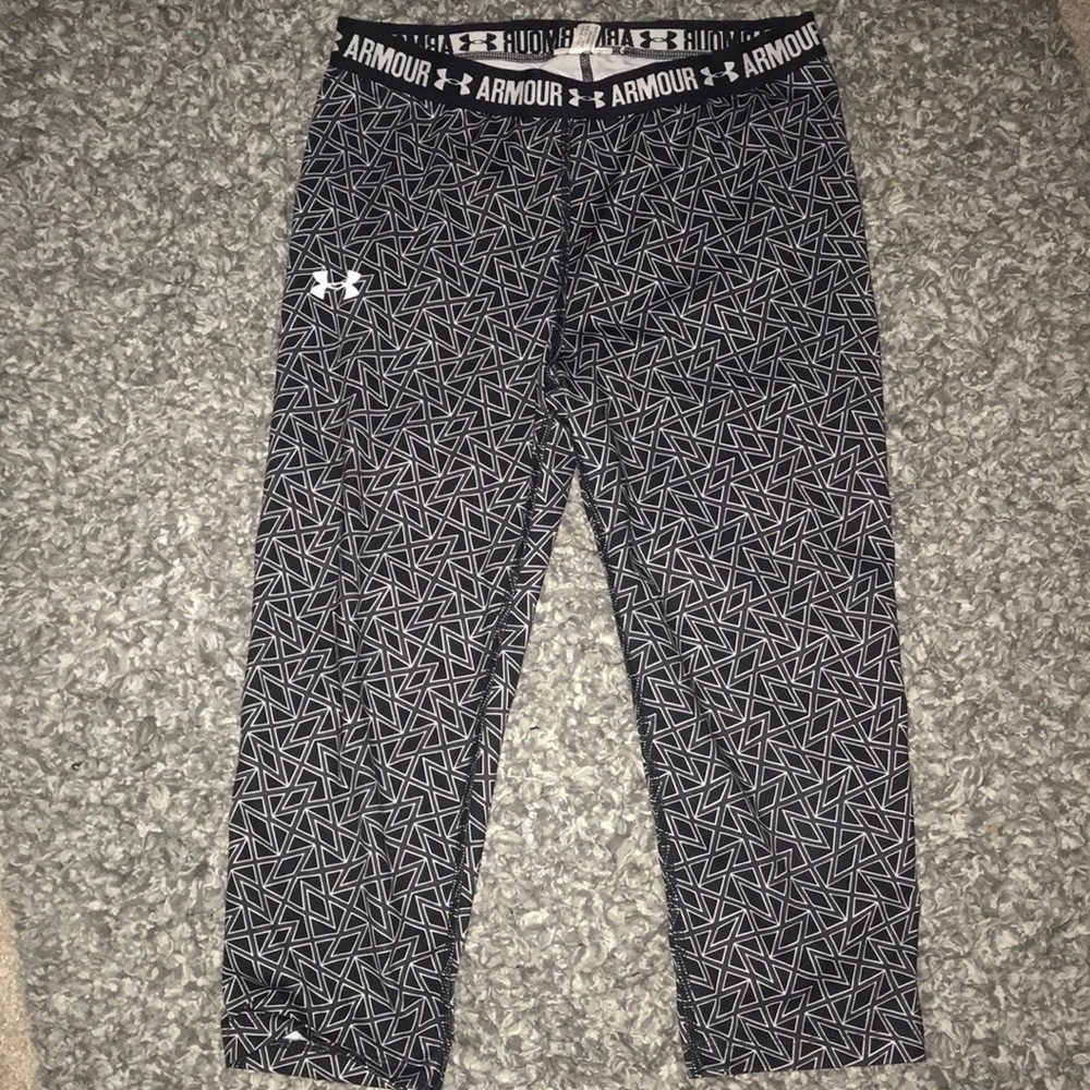 3/4 length Under Armour leggings!